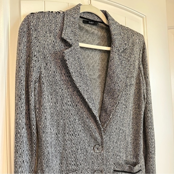 Tart soft knit grey patterned blazer jacket - Picture 4 of 13